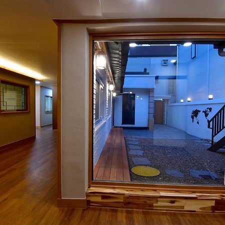 Guma Modern Hanokstay Daegu Exterior foto