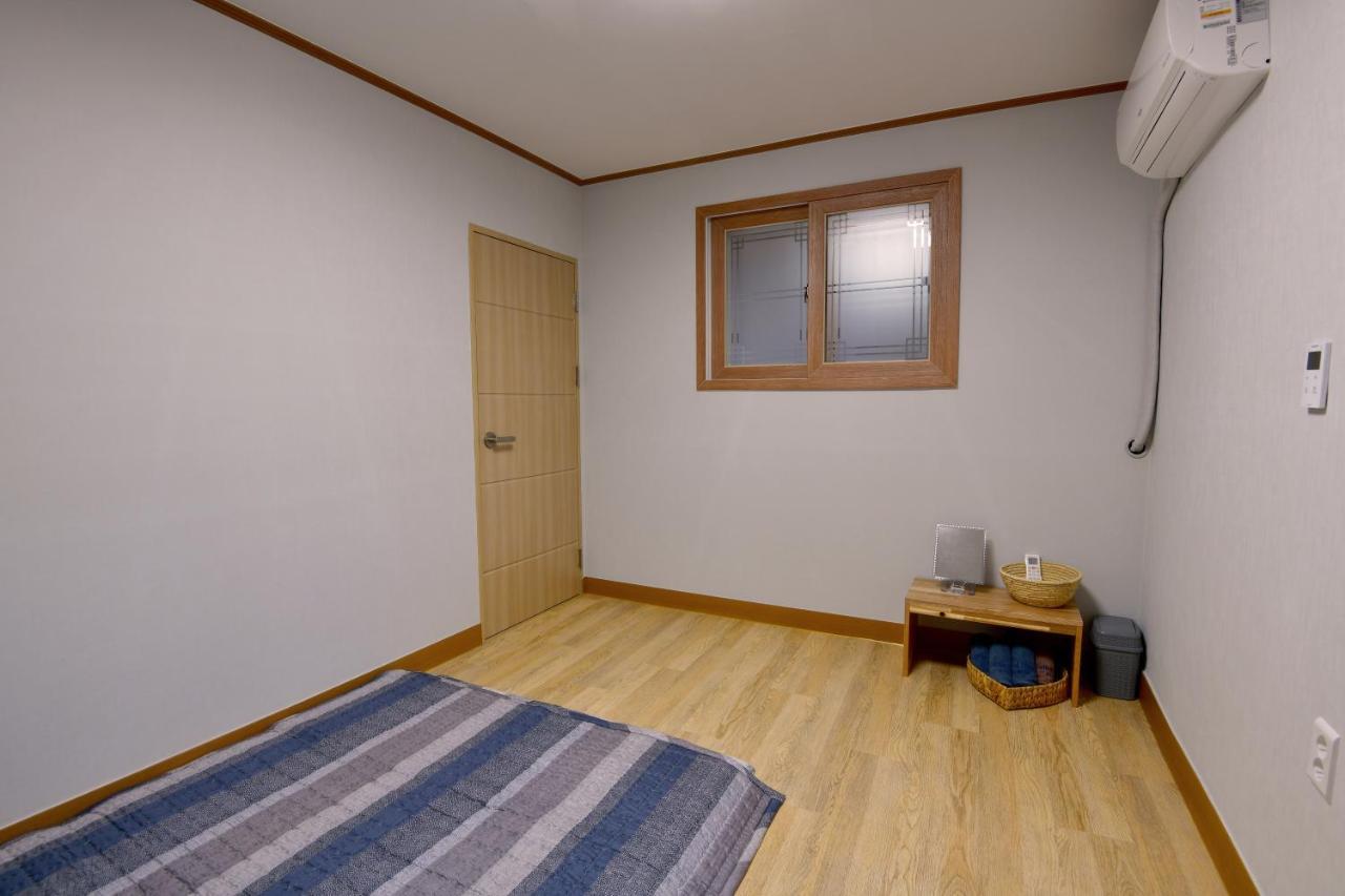 Guma Modern Hanokstay Daegu Exterior foto